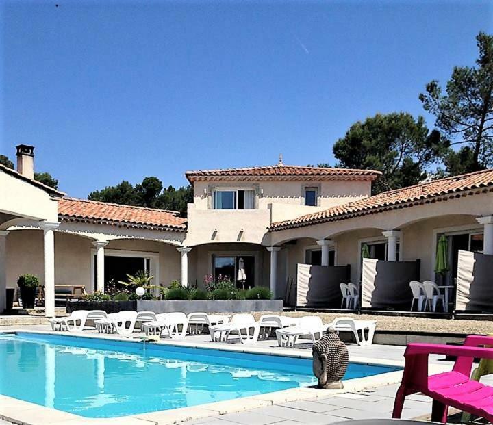 Villa Des Soleils Sillans-la Cascade Luaran gambar